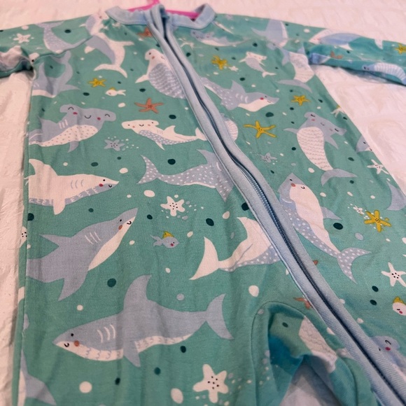 Little Sleepies Shark Soirée Zippy Pajamas Size Newborn GUC - Picture 6 of 8
